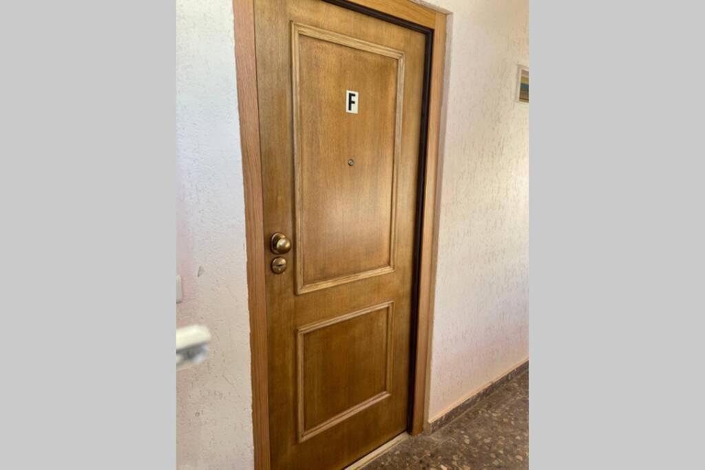 Ideal 1 Apartment *